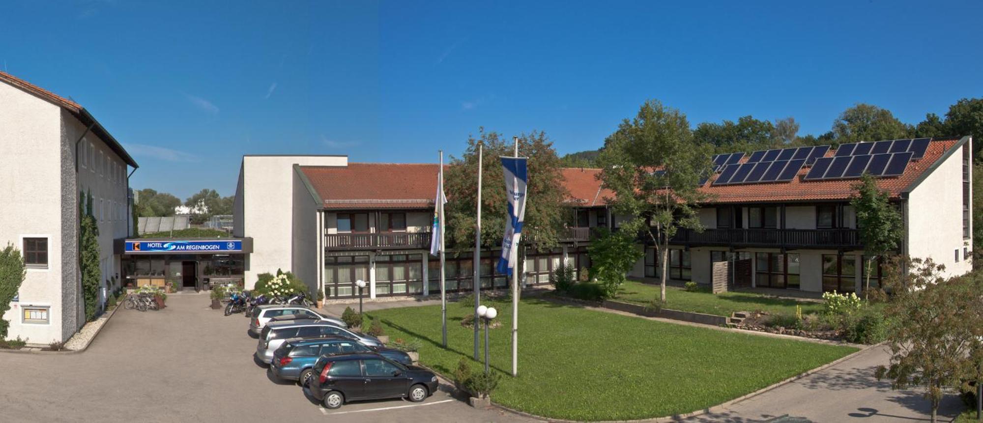 Hotel Am Regenbogen Cham Extérieur photo